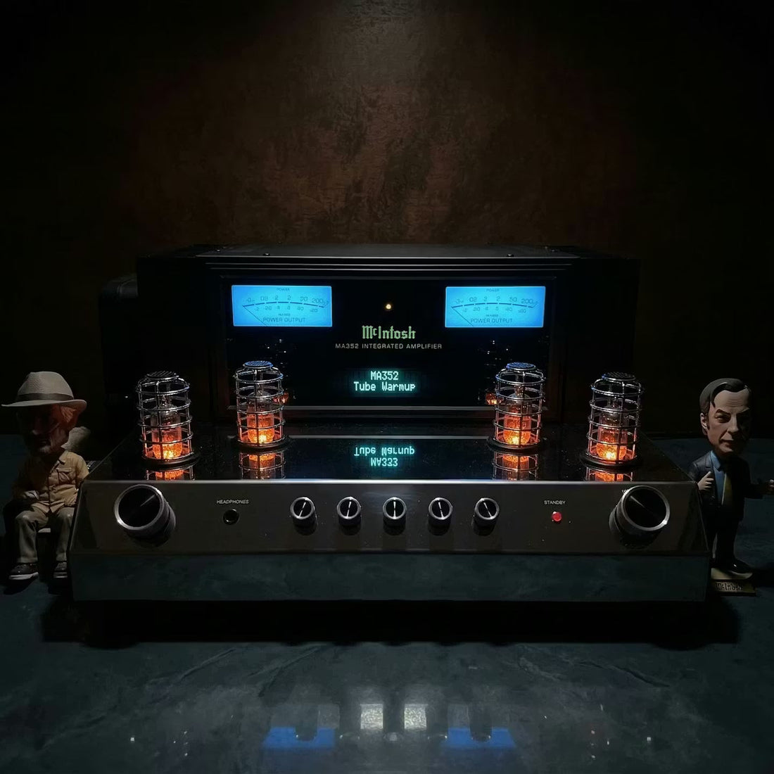 McIntosh MA352